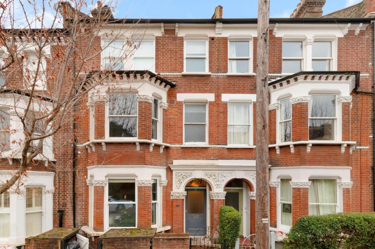 1 Bed Clapham Junction Apartment London Exterior photo